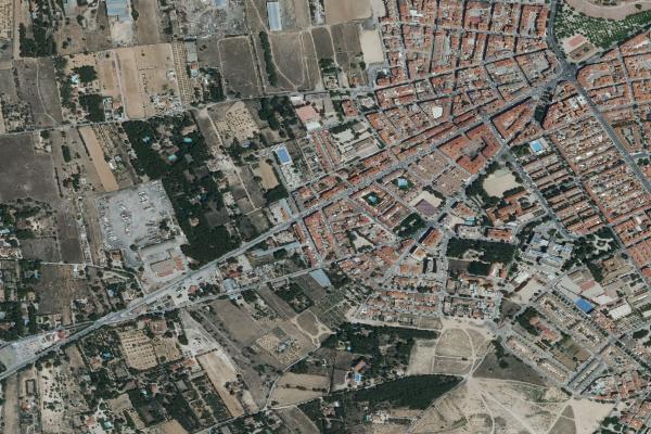 Vista aérea de nave industrial en Chinchilla (Albacete)