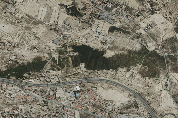 Vista aérea de vivienda en Castalla (Alicante/Alacant)