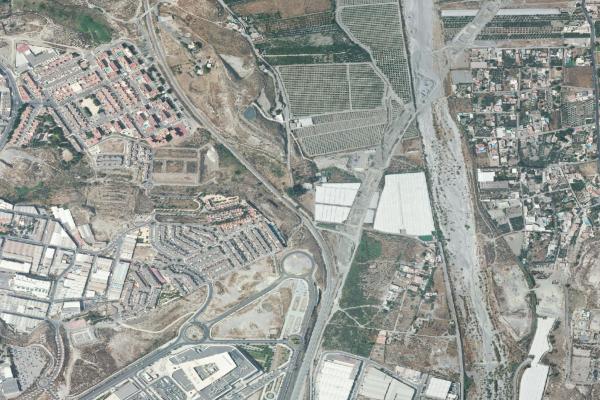 Vista aérea de garaje en Vicar (Almería)