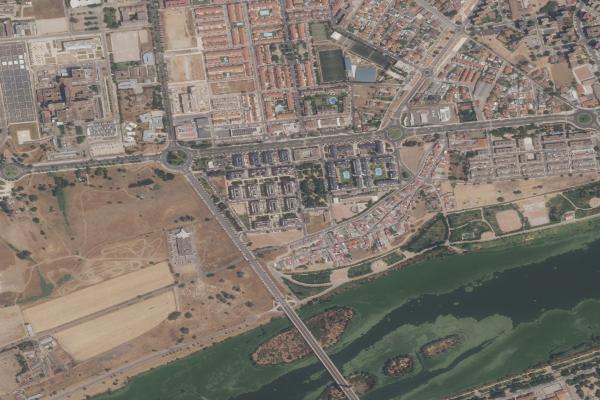 Vista aérea de vivienda en Los Santos de Maimona (Badajoz)