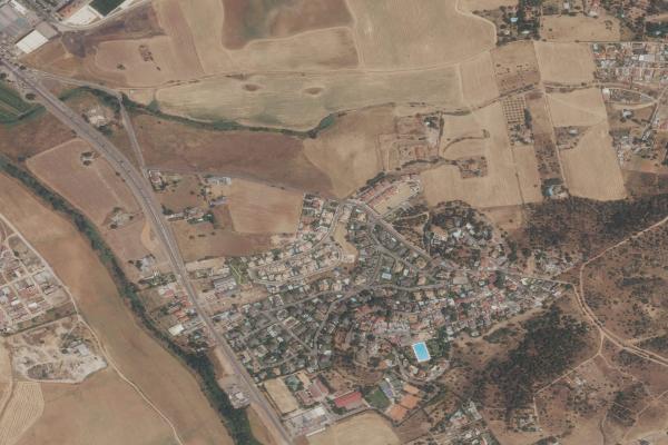 Vista aérea de vivienda en Los Santos de Maimona (Badajoz)