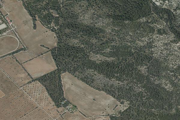 Vista aérea de inmueble en Es Castell (Illes Balears)