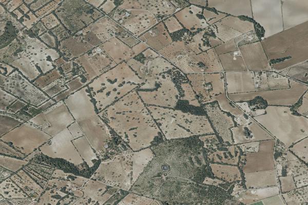 Vista aérea de trastero en Alaro (Illes Balears)