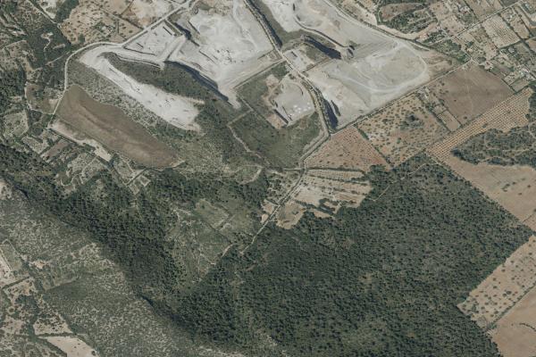 Vista aérea de trastero en Alaro (Illes Balears)