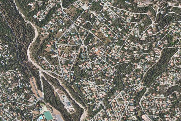 Subasta de Solar en Barcelona - SubastaFácil