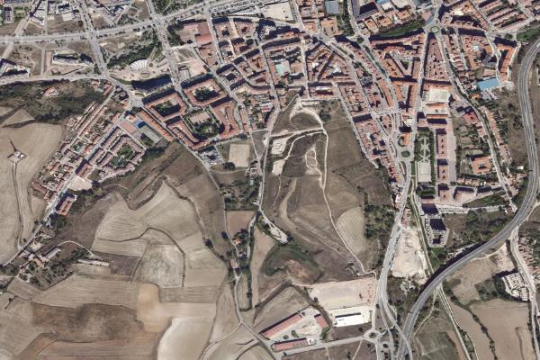 Vista aérea de vivienda en Fresneda de la Sierra Tirón (Burgos)