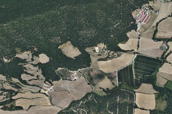 Vista aérea de vivienda en Sant Gregori (Girona)