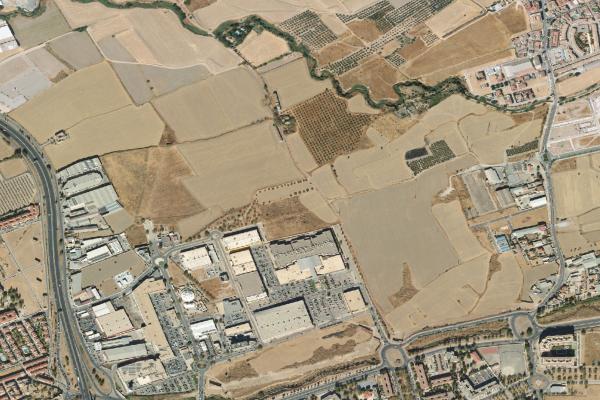 Subasta de Local comercial en Granada - SubastaFácil