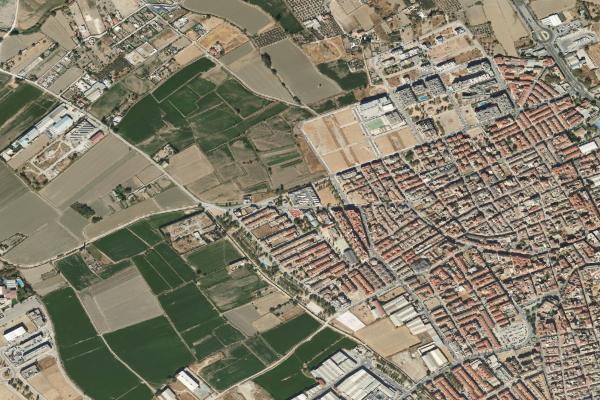 Vista aérea de inmueble en Laroles (Granada)