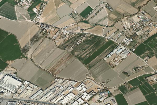 Vista aérea de vivienda en Peligros (Granada)