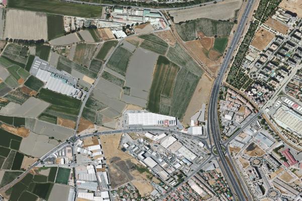 Vista aérea de garaje en La Zubia (Granada)
