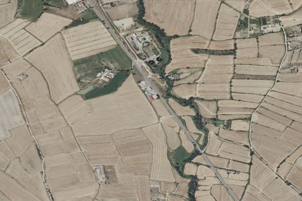 Vista aérea de local comercial en Boltaña (Huesca)