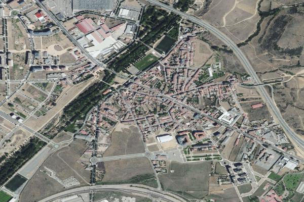 Vista aérea de inmueble en Matallana de Torío (barrio Estación) (León)