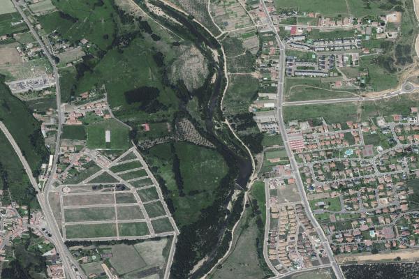 Vista aérea de vivienda en Leon (León)