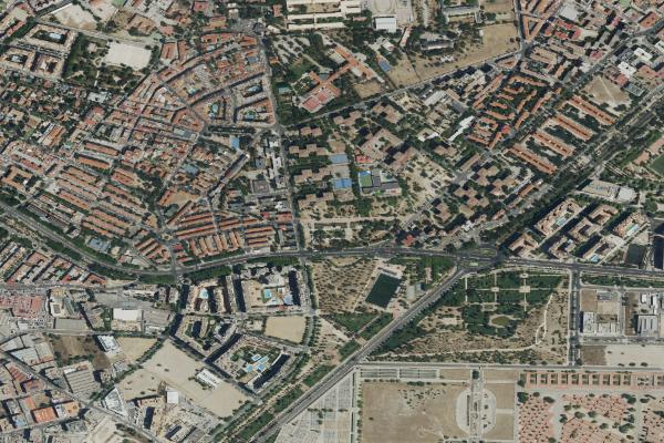 Vista aérea de local comercial en Madrid (Madrid)