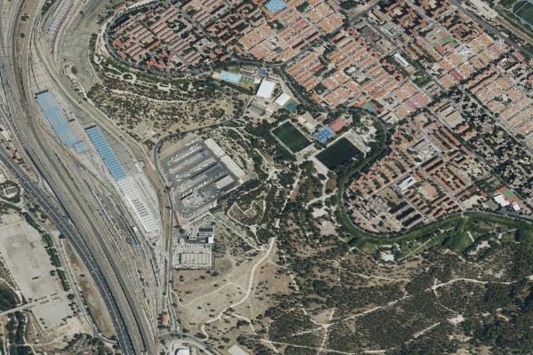 Vista aérea de vivienda en Parla (Madrid)