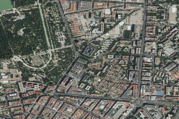 Vista aérea de local comercial en Fuenlabrada (Madrid)