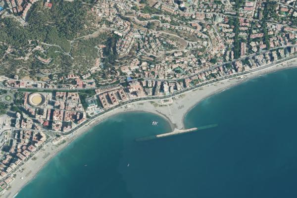 Vista aérea de inmueble en Torremolinos (Málaga)