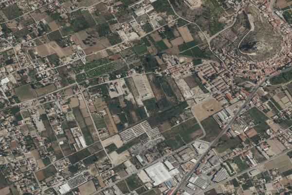 Vista aérea de local comercial en Murcia (Murcia)