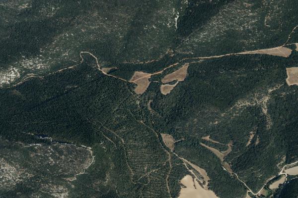 Vista aérea de vivienda en Artazu (Navarra)