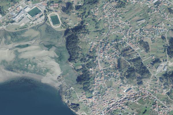 Vista aérea de garaje en Carril, Vilagarcía de Arousa (Pontevedra)