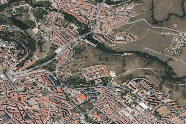 Vista aérea de finca rústica en Fuentepelayo (Segovia)
