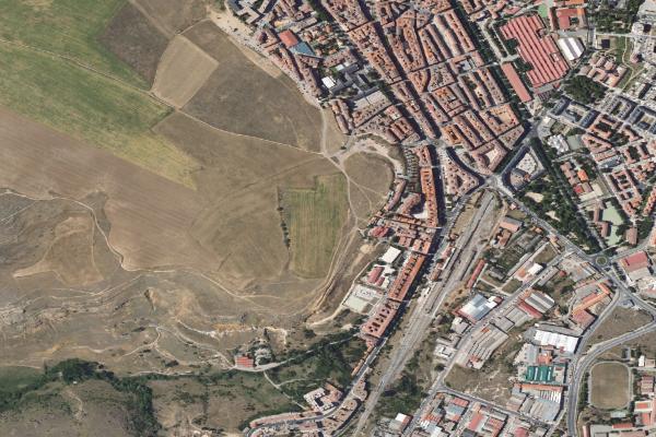 Vista aérea de garaje en Grajera (Segovia)