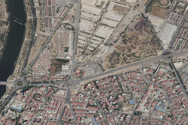 Vista aérea de vivienda en El Real de la Jara (Sevilla)