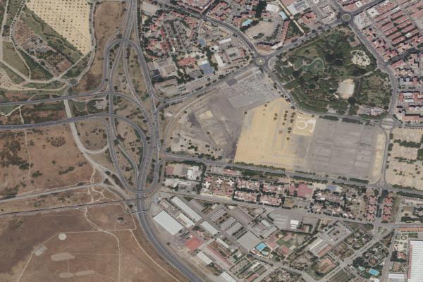 Vista aérea de local comercial en Sevilla (Sevilla)