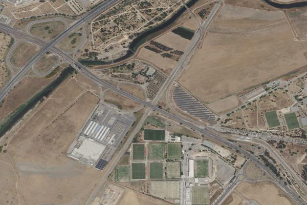 Vista aérea de solar en Villanueva del Ariscal (Sevilla)