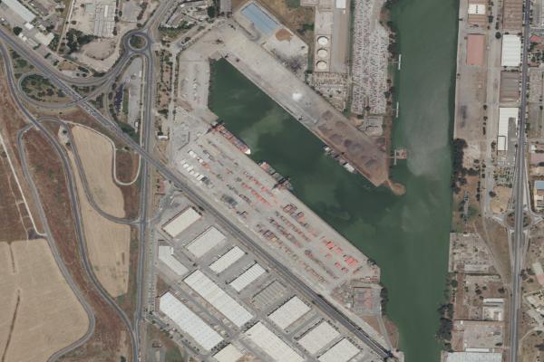 Vista aérea de vivienda en Sevilla (Sevilla)