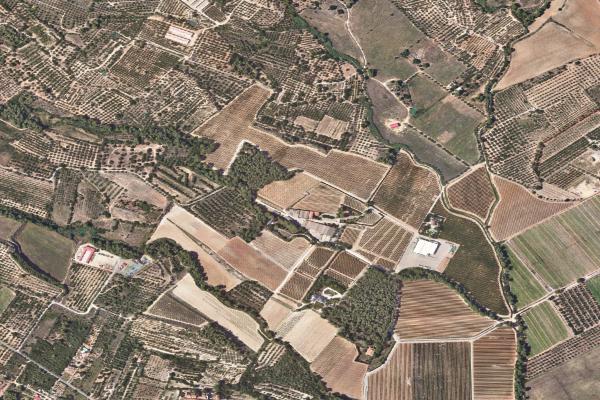 Vista aérea de vivienda en La Selva del Camp (Tarragona)