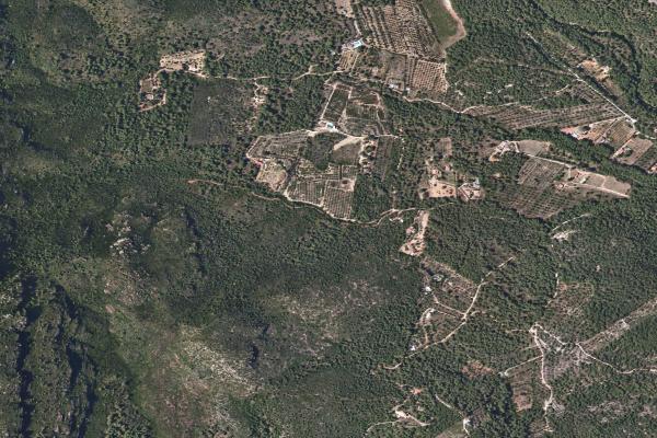 Vista aérea de garaje en La Canonja (Tarragona)