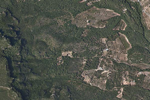 Vista aérea de vivienda en El Montmell (Tarragona)