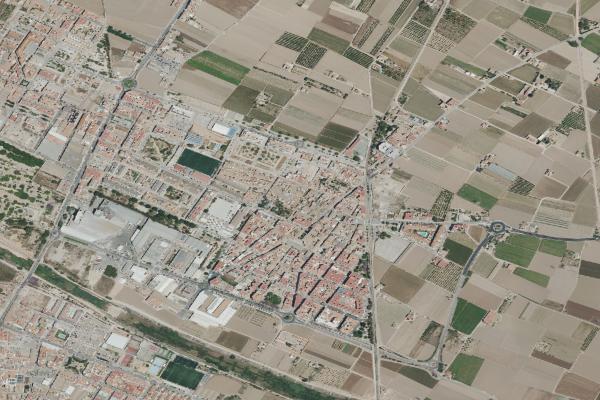 Vista aérea de finca rústica en Llaurí (Valencia/València)