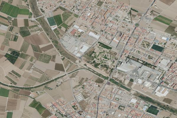 Vista aérea de finca rústica en Llaurí (Valencia/València)
