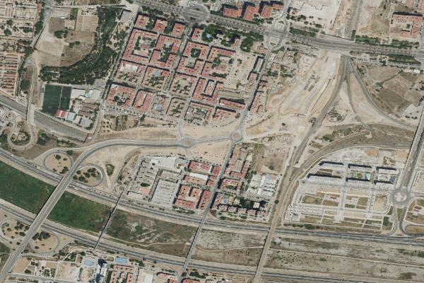 Vista aérea de finca rústica en Llaurí (Valencia/València)