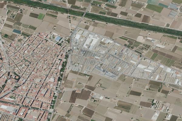 Vista aérea de finca rústica en Llaurí (Valencia/València)