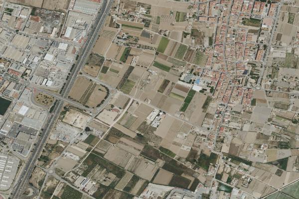 Vista aérea de trastero en Enguera (Valencia/València)