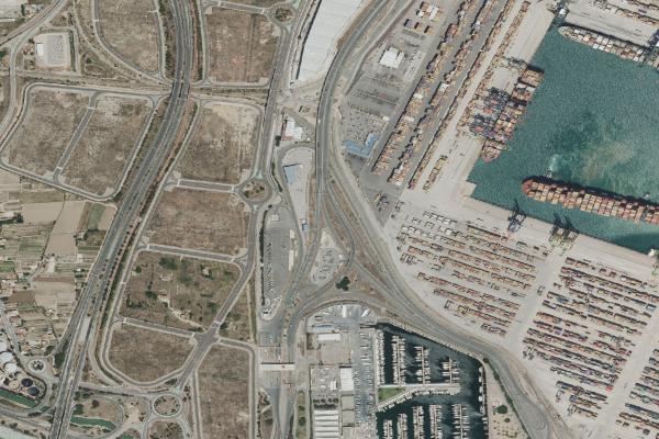 Vista aérea de trastero en Enguera (Valencia/València)