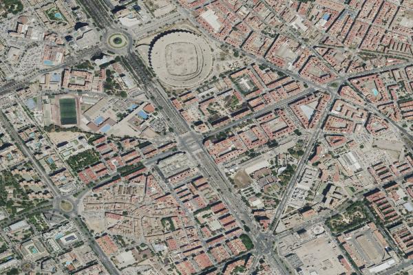 Vista aérea de garaje en Montserrat (Valencia/València)