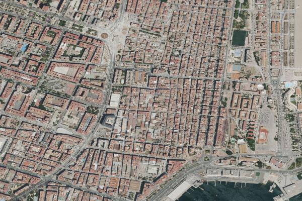 Vista aérea de garaje en Montserrat (Valencia/València)