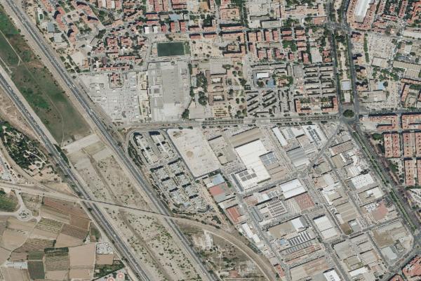 Vista aérea de garaje en Montserrat (Valencia/València)