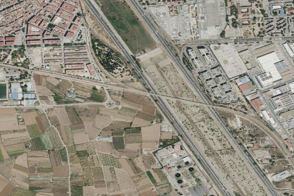 Vista aérea de garaje en Montserrat (Valencia/València)