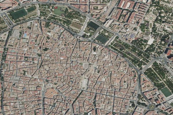 Vista aérea de inmueble en Montserrat (Valencia/València)