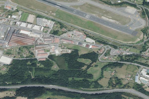 Vista aérea de vivienda en Muskiz (Bizkaia)