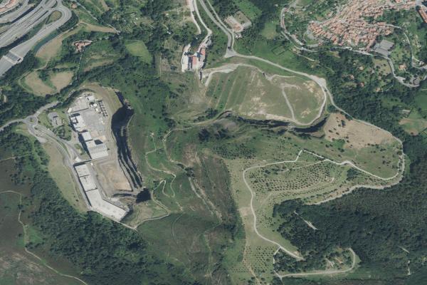 Vista aérea de vivienda en Santurce (Bizkaia)