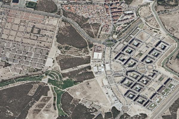 Vista aérea de finca rústica en Fayon (Zaragoza)