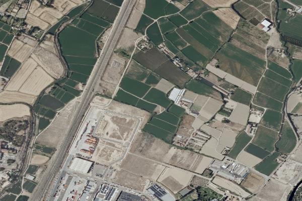 Vista aérea de finca rústica en Fayon (Zaragoza)